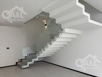Casa en Venta Ubicada en Fraccionamiento Imperial de las Animas