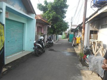 Rumah 1 lantai akses masuk mobil jagakarsa