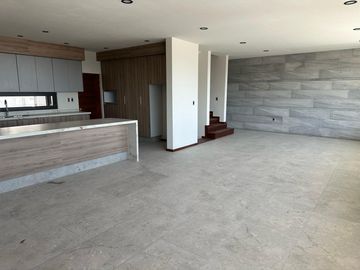 CASA EN VILLANDARES SLP