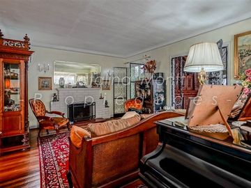 Casa en Venta en Cercano a Uno Norte