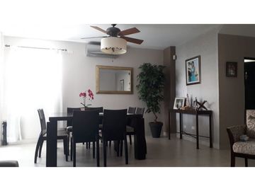 SEA CONFIABLE VENDE CASA EN VILLA DEL GOLF 2, RESIDENCIAL VILLA ALTA