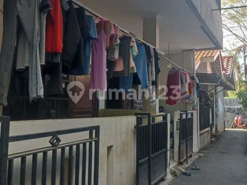 Rumah Kontrakan 7 Pintu Dekat Mall Cijantung, Raya Bogor