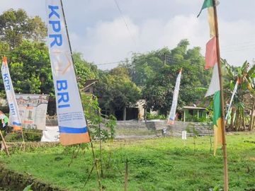 Hunian Idaman lokasi asri pedesaan kamar 3 di Yogyakarta