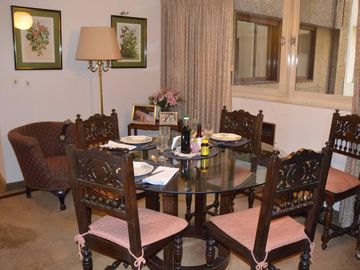 RECOLETA - Piso de Catg. Viv. 24hs. 2 Cocheras Fijas, Baulera, Balcon Aterrazado 3 Dorm (1 en suite), Gran Cocina, 2 Dependencias.