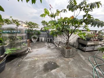 Rumah Mewah Classic Lokasi Premium Letak Strategis di Jagakarsa, Jakarta Selatan