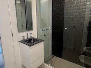 SEMIPISOS 3 AMBIENTES , AMPLIOS BALCONES , DOS HABITACIONES Y DOS BAÑOS , OPCION DE TERCER HAB EN UNIDADES EN DUPLEX