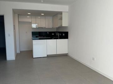 SEMIPISOS 3 AMBIENTES , AMPLIOS BALCONES , DOS HABITACIONES Y DOS BAÑOS , OPCION DE TERCER HAB EN UNIDADES EN DUPLEX