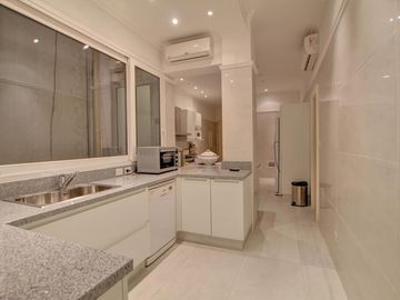 Uriburu y Arenales - Piso de Categoría en Venta - 377m2 *TOUR360 DISPONIBLE*