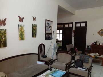 Rumah di Perum YKP Pandugo I