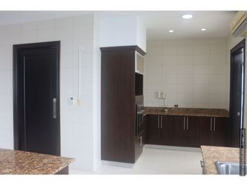VENTA PH OCEAN ONE, COSTA DEL ESTE