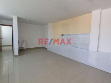🏡 DEPARTAMENTO EN VENTA – SANTA VICTORIA CHICLAYO

📍 Ubicación privilegiada en Santa Victoria
Si buscas un departamento cómodo, funcional y en una