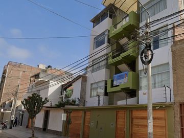🏡 DEPARTAMENTO EN VENTA – SANTA VICTORIA CHICLAYO

📍 Ubicación privilegiada en Santa Victoria
Si buscas un departamento cómodo, funcional y en una