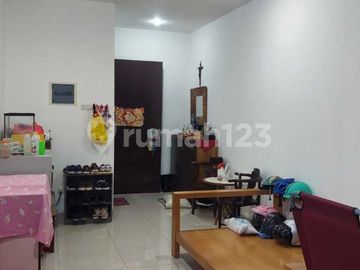 Di Jual Rumah di Kelapa Dua. Kebun Jeruk Jak-Bar