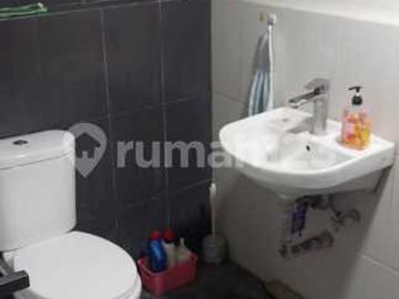 Di Jual Rumah di Kelapa Dua. Kebun Jeruk Jak-Bar