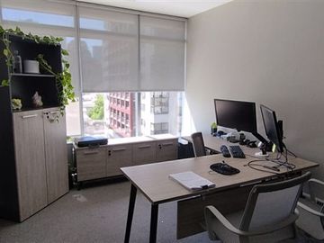 Oficina en arriendo en Las Condes