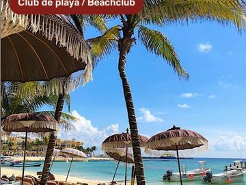 Penthouse 2 recamaras a una cuadra del mar en venta en playa del carmen