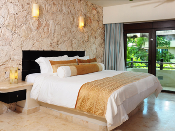 Penthouse 2 recamaras a una cuadra del mar en venta en playa del carmen