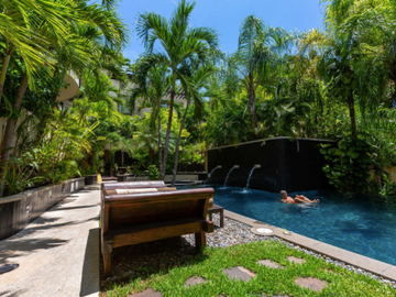 Penthouse 2 recamaras a una cuadra del mar en venta en playa del carmen