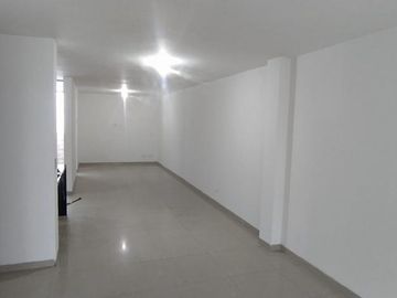 casa en arriendo en el bosque. Cod A11895