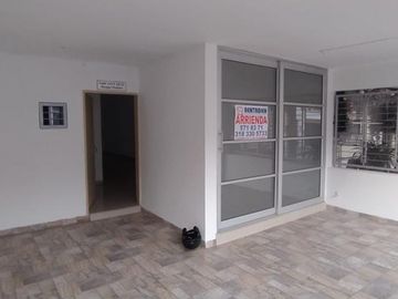 casa en arriendo en el bosque. Cod A11895