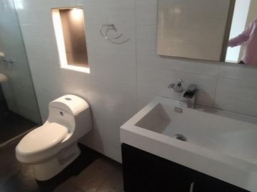 casa en arriendo en el bosque. Cod A11895
