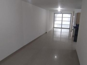 casa en arriendo en el bosque. Cod A11895