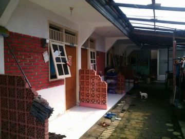 Dijual Rumah Kos 11 kamar + kamar mandi dalam di Gedangan sidoarjo*