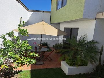 CASA EN VENTA EN CAMPESTRE SAN JUAN DEL RIO, EMILY