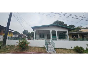 VENTA DE CASA DE ESQUINA EN SAN MIGUELITO  - VILLA GUADALUPE