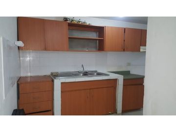 VENTA DE CASA DE ESQUINA EN SAN MIGUELITO  - VILLA GUADALUPE