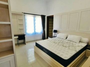Rumah Lux di Setiabudi Regency Dekat Geger Kalong