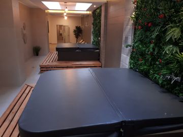 VENDO HERMOSA SUITE CERCA UDLA