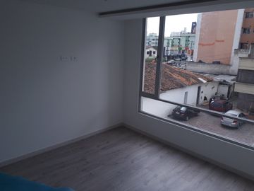 VENDO HERMOSA SUITE CERCA UDLA