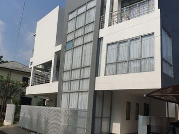 Turun Harga Di Jual Rumah Di Jl. Pinang Suasa Pondok Indah Jakarta Selatan