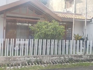 Rumah Hitung Tanah Sayap Buah Batu, Gatot subroto