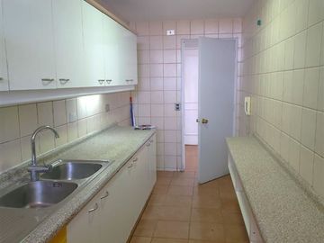 Departamento en Venta en Av. Grecia / Ñuñoa