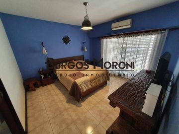 Casa PH en venta en Ramos Mejia Sur
