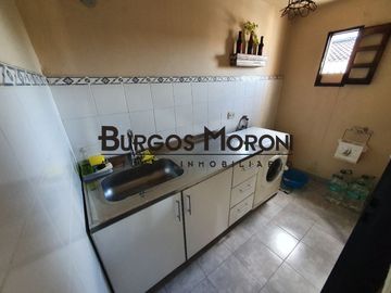 Casa PH en venta en Ramos Mejia Sur