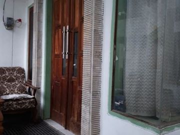 Rumah kos aktif dijual murah strategis dekat kampus UB di kota Malang.