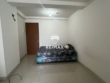 Disewakan Studio Semi Furnish Oak Tower B View Kolam – 3 Menit LRT Pulomas, Lantai 5, Pulo Gadung