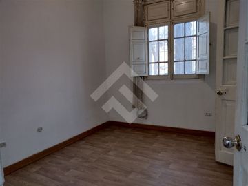 Local Comercial en Venta en Fray Luis de la peña / Bascuñan Guerrero