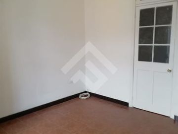 Local Comercial en Venta en Fray Luis de la peña / Bascuñan Guerrero