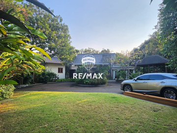 DIJUAL RUMAH TROPIS DI DAERAH CILANDAK BARAT JAKARTA SELATAN