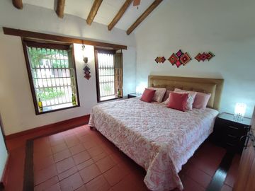 casa en venta en la morada. Cod V14563