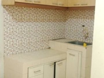 Di kontrakan rumah 2 lantai di cipete utara jaksel