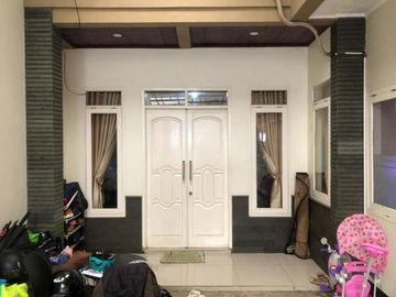 Rumah Minimalis Terawat Apik Siap Huni Cihanjuang Parongpong KBB