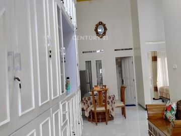 Dijual Rumah Strategis Harga Menarik Di Graha Raya Bintaro