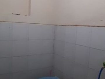 Dijual Cepat Ruko Komersial 2 Lantai Lokasi di Jl. Raya Semampir Surabaya