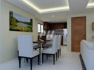 Modern Townhouse For Sale In Teachers Village near Project 8 PH733