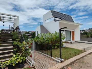 Rumah dijual mewah cantik konseo downslope ala villa di Cigadung Dago Cikutra